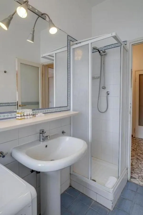 Guesthero Apartment Milano - Corvetto M3 Italy